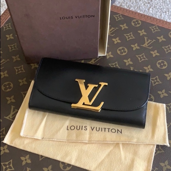 Louis Vuitton Handbags - Louis Vuitton portefeuille vivienne wallet